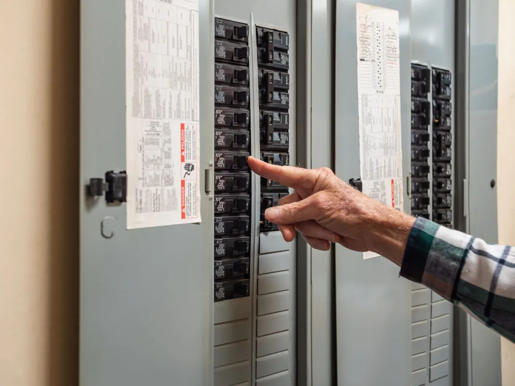 circuit breaker tripping